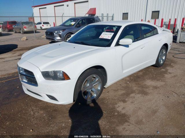 Dodge Charger Se Image 9