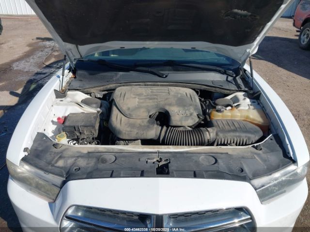 Dodge Charger Se Image 12