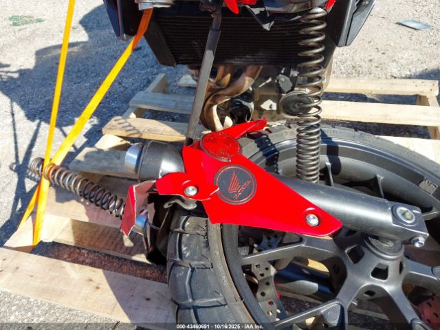 Honda Cb500 F Image 9