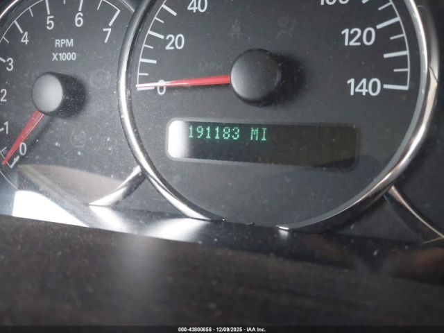 Buick LaCrosse Cx Image 10