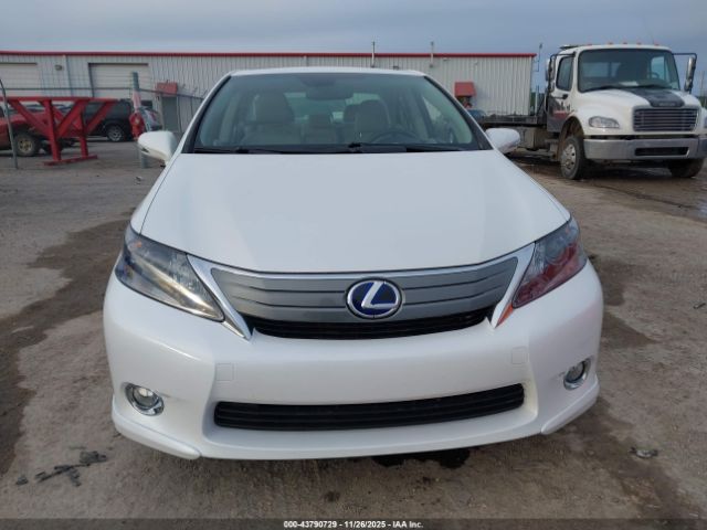 Lexus HS 250h Premium Image 10