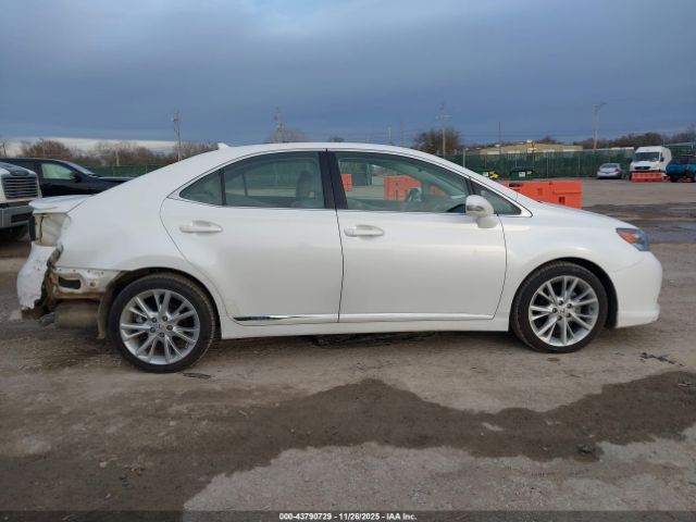 Lexus HS 250h Premium Image 12