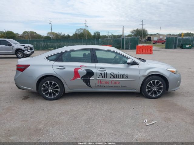 Toyota Avalon Xle Image 13