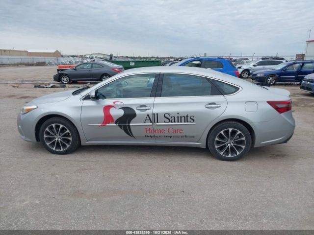 Toyota Avalon Xle Image 11