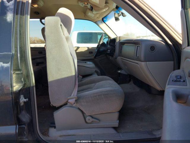 Chevrolet Tahoe Ls Image 16