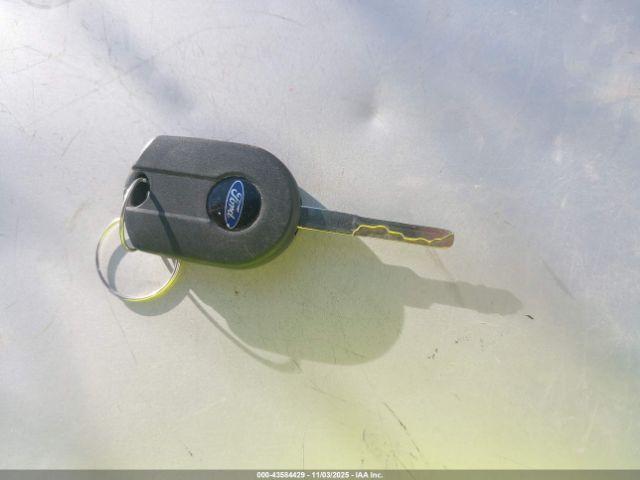 Ford Escape S Image 6