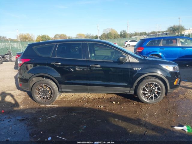 Ford Escape S Image 15