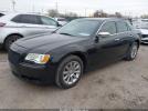 Chrysler 300 Limited Image 8