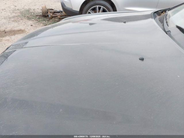 Chrysler 300 Limited Image 5