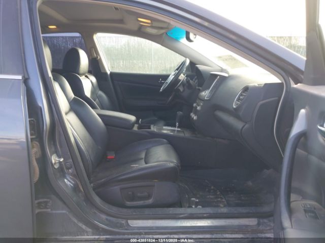 Nissan Maxima 3.5 Sv Image 9