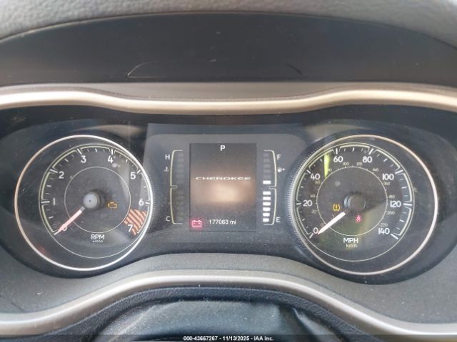 Jeep Cherokee Sport Image 3