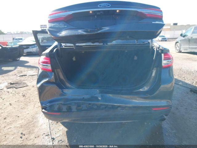 Ford Fusion Se Image 8