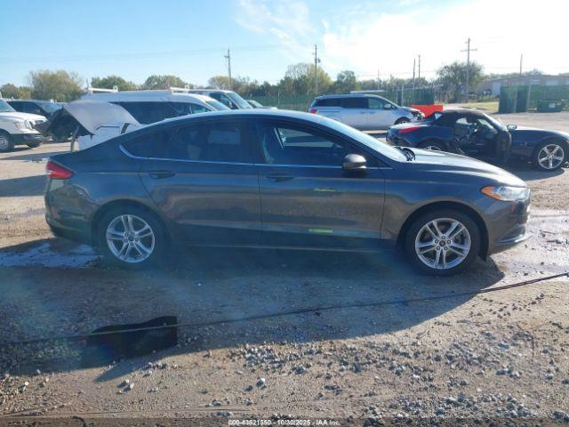 Ford Fusion Se Image 15