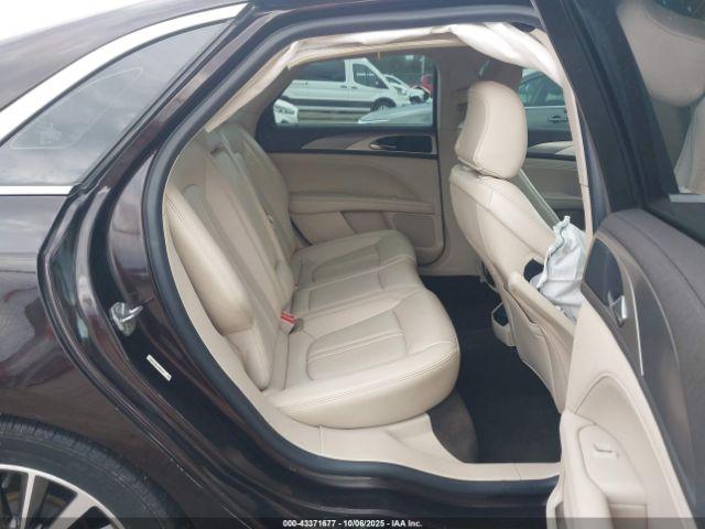 Lincoln MKZ Standard Image 13