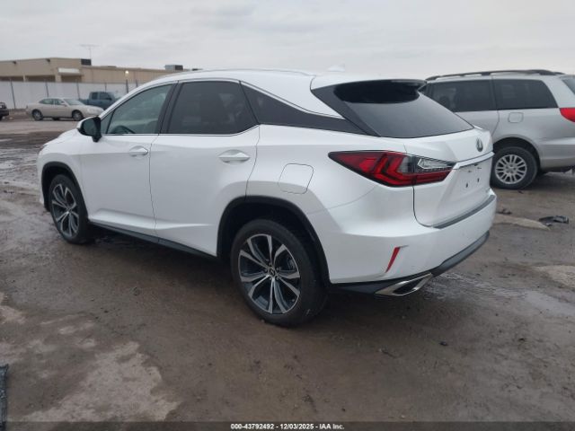 Lexus RX Image 9