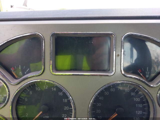 Mack Pinnacle Image 11