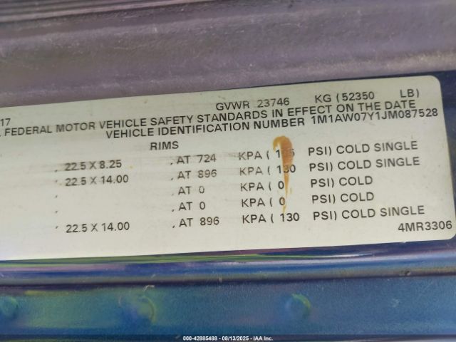 Mack Pinnacle Image 7