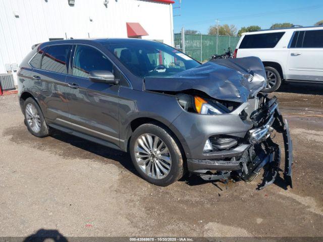  Salvage Ford Edge