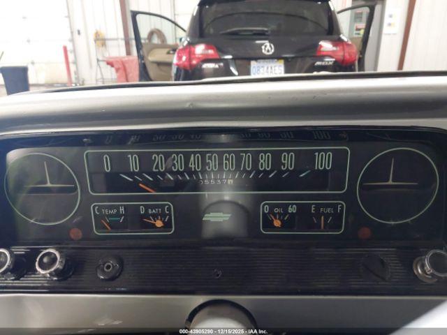 Chevrolet C10 Image 5