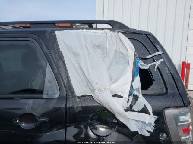 Mercury Mariner Image 3