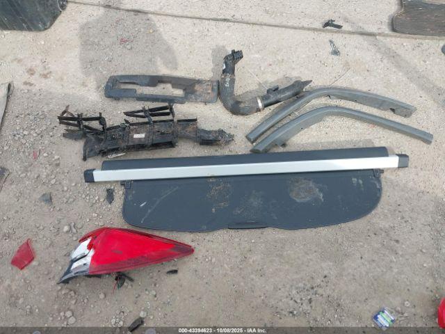 Subaru Outback 2.5i Premium Image 11