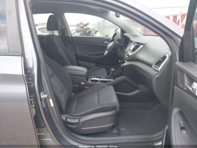 Hyundai TUCSON Se Image 4