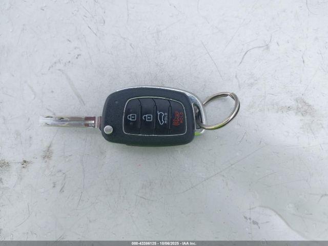 Hyundai TUCSON Se Image 9