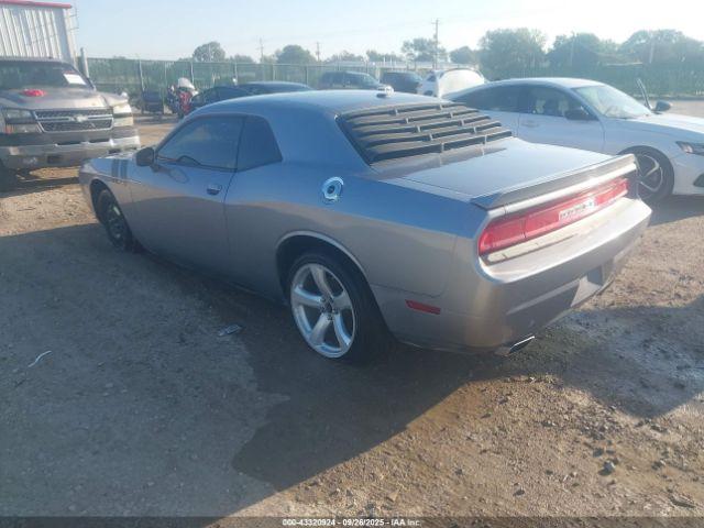 Dodge Challenger Image 7