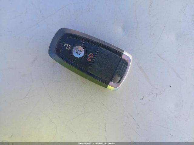 Ford Escape Se Image 4