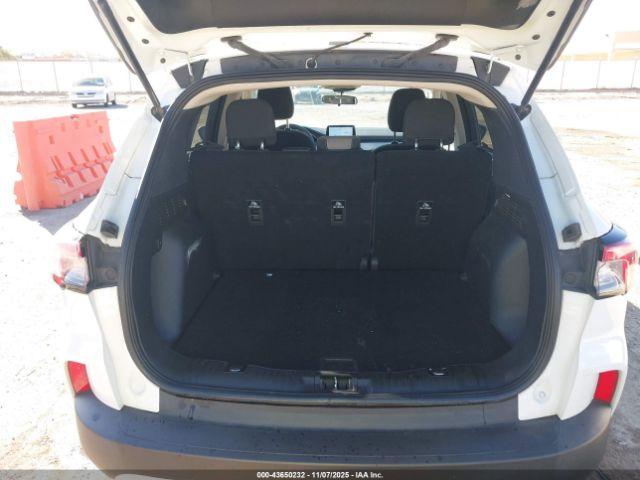 Ford Escape Se Image 10