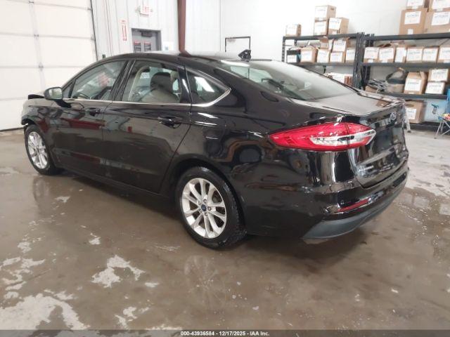 Ford Fusion Se Image 5