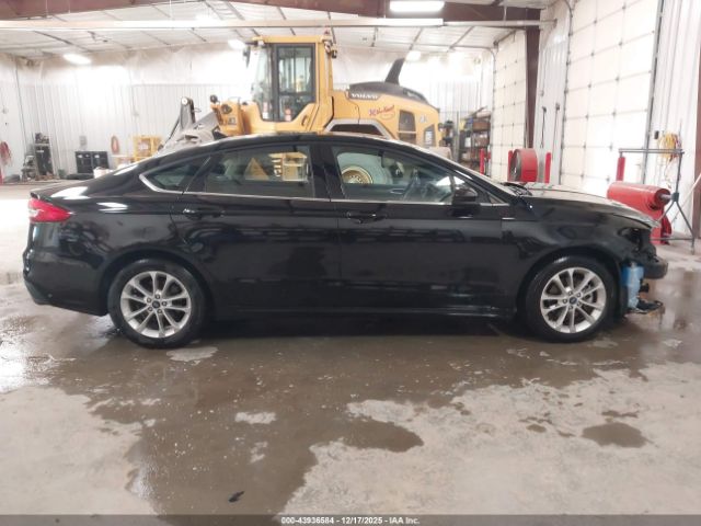 Ford Fusion Se Image 14