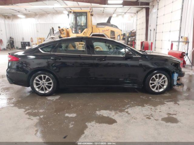 Ford Fusion Se Image 14