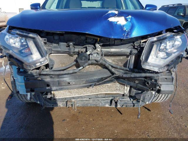 Nissan Rogue Sv Image 11