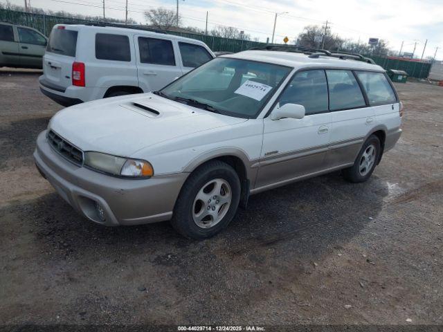 Subaru Legacy Image 5