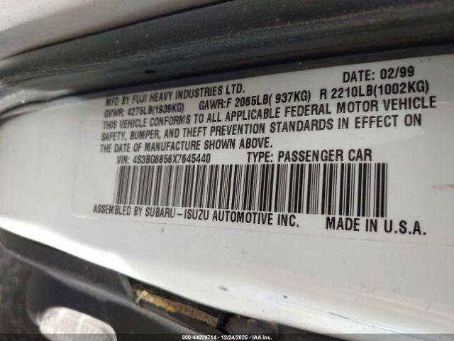 Subaru Legacy Image 3