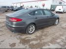 Ford Fusion Se Image 2