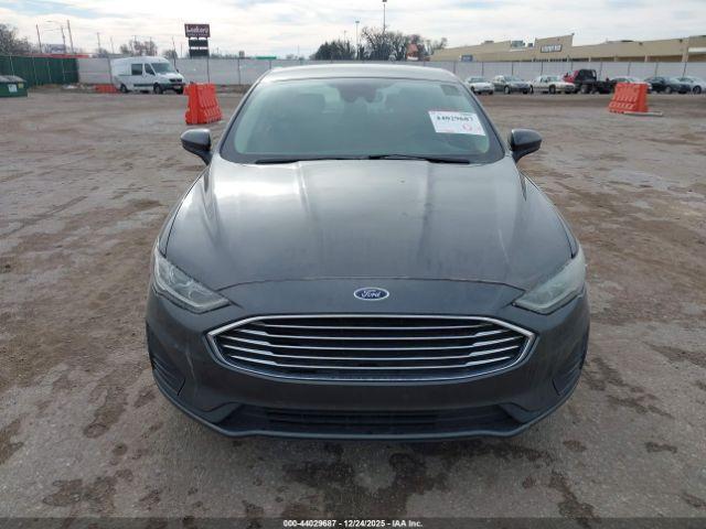 Ford Fusion Se Image 14