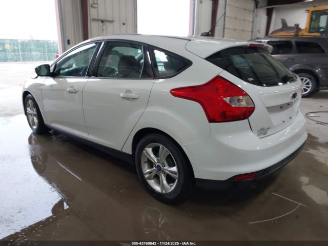 Ford Focus Se Image 6