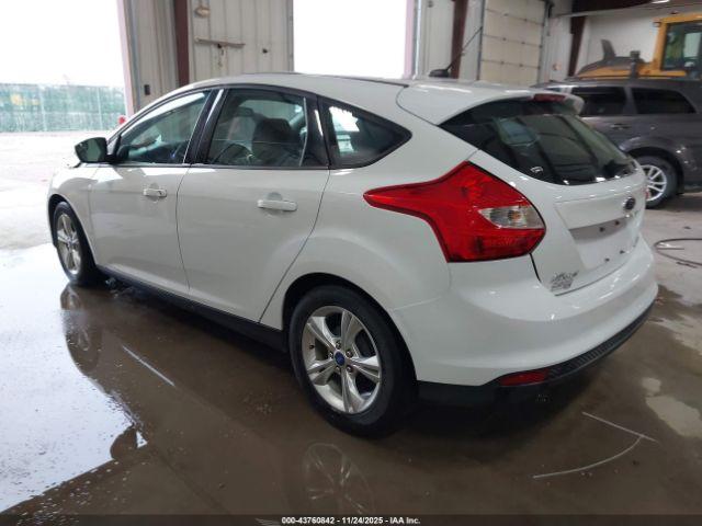 Ford Focus Se Image 6