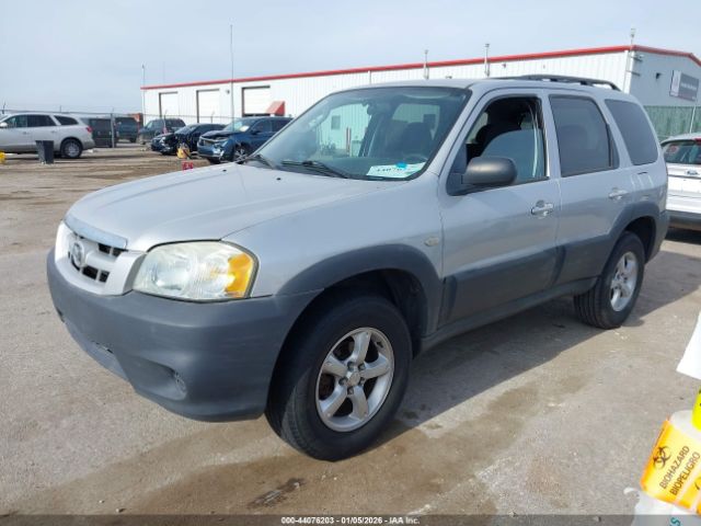 Mazda Tribute I Image 9