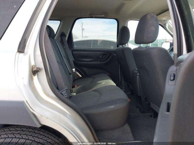 Mazda Tribute I Image 3