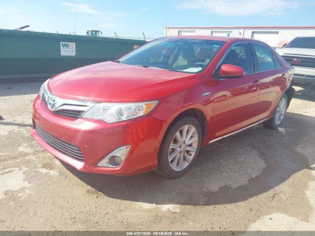 Toyota Camry Xle Image 3