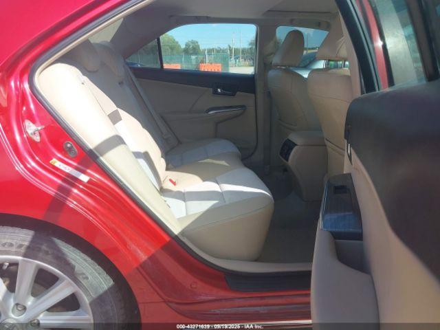 Toyota Camry Xle Image 4