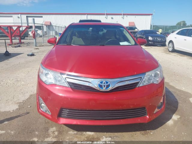 Toyota Camry Xle Image 7