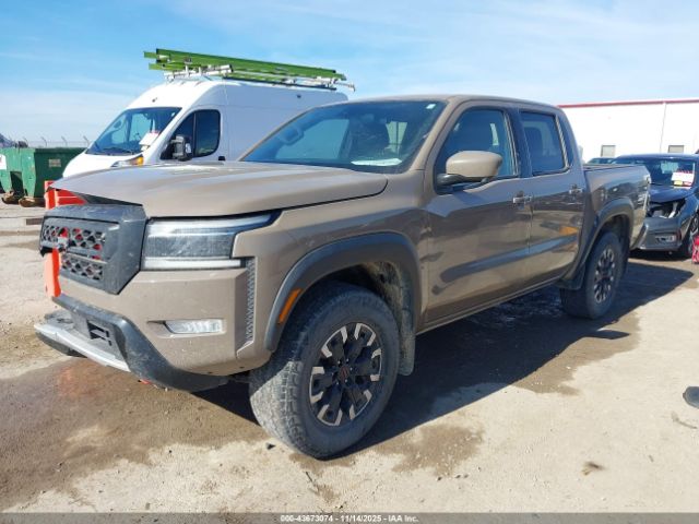 Nissan Frontier Pro-4x 4x4 Image 2