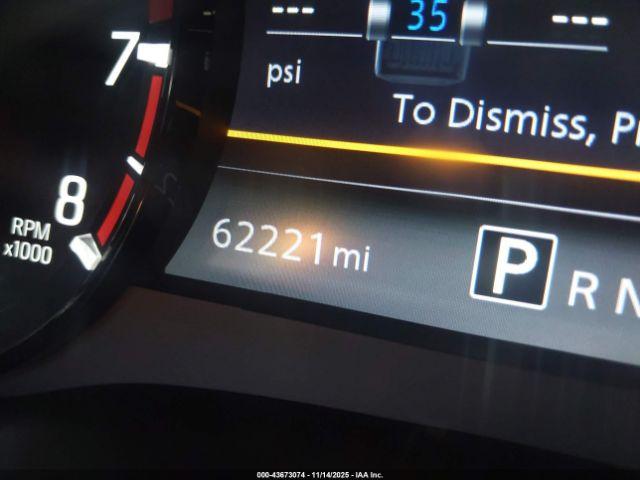 Nissan Frontier Pro-4x 4x4 Image 11