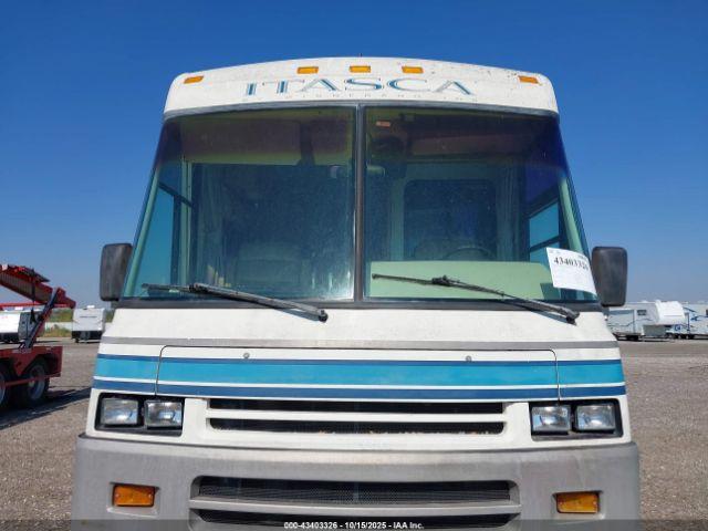 Ford F-530 Super Duty Image 8