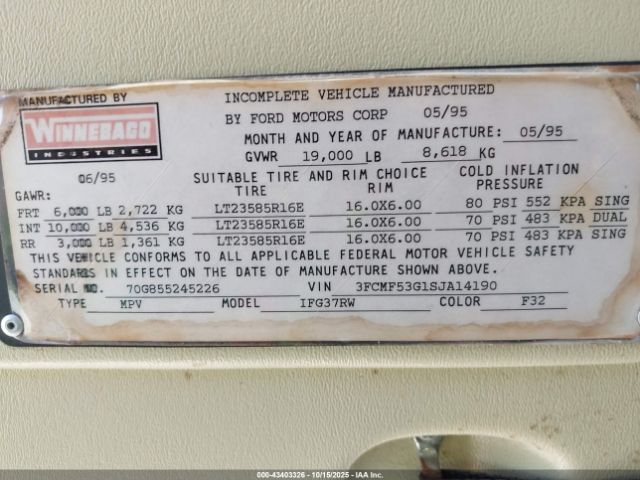 Ford F-530 Super Duty Image 7