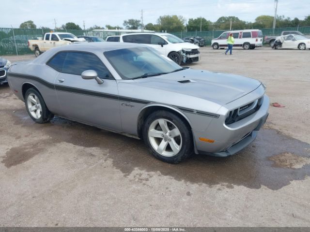 Dodge Challenger Sxt Image 1